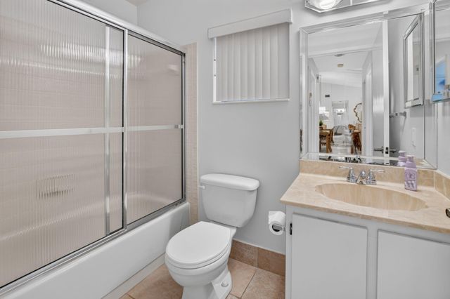 10546 Beach Palm Court B, Boynton Beach, FL 33437