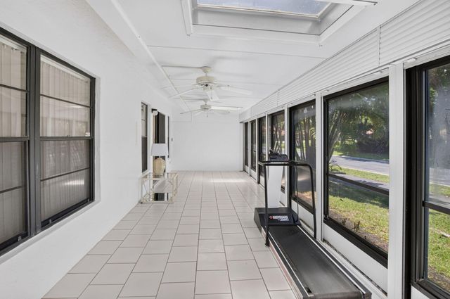 10546 Beach Palm Court B, Boynton Beach, FL 33437