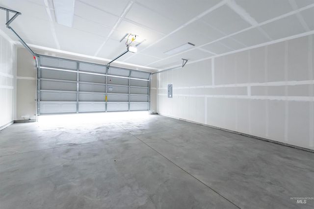 425 E Chevy Dr., Boise, ID 83716