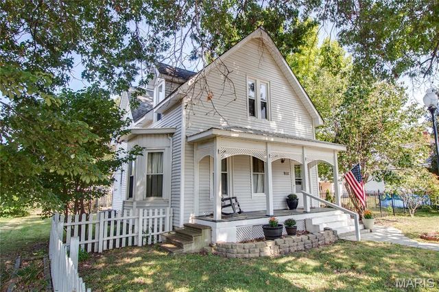 605 W Pearl Street, Jerseyville, IL 62052