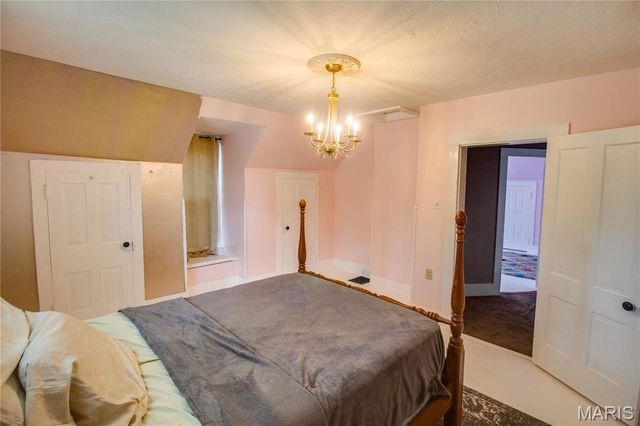 605 W Pearl Street, Jerseyville, IL 62052