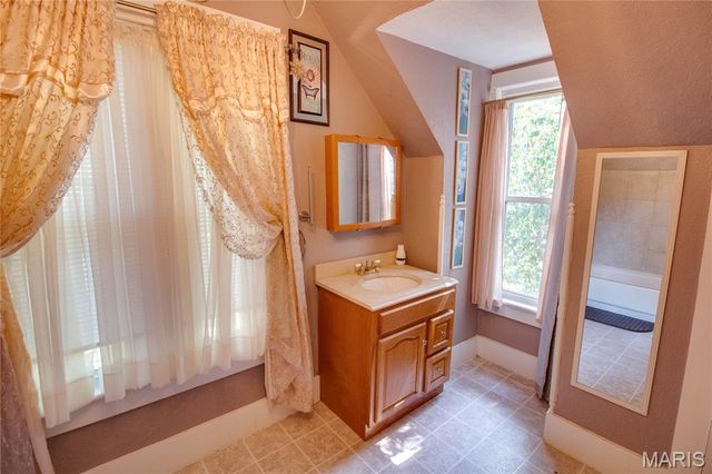 605 W Pearl Street, Jerseyville, IL 62052