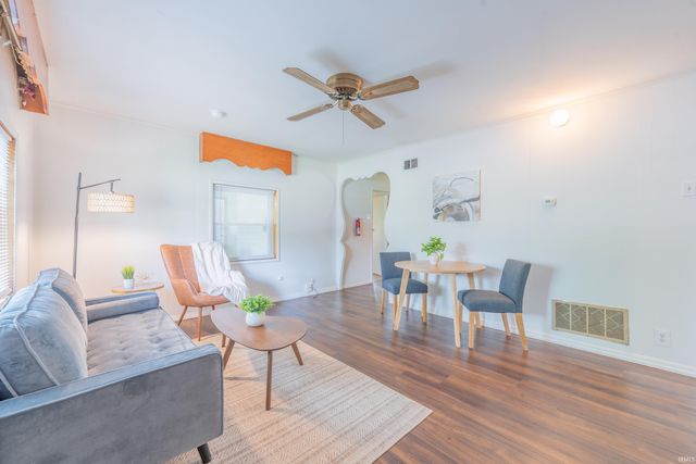 128 N Clark Street, Bloomington, IN 47408