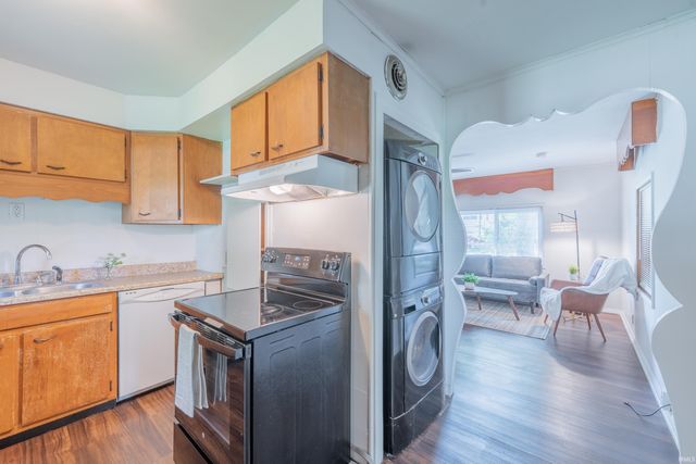 128 N Clark Street, Bloomington, IN 47408
