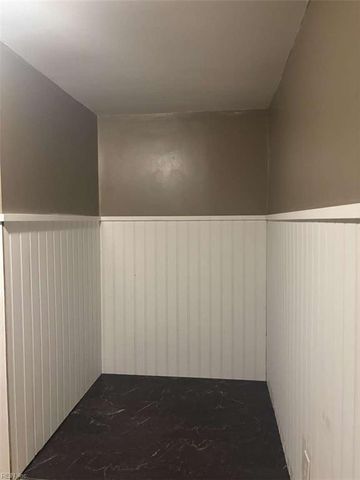 107 Castle LN, Williamsburg, VA 23185