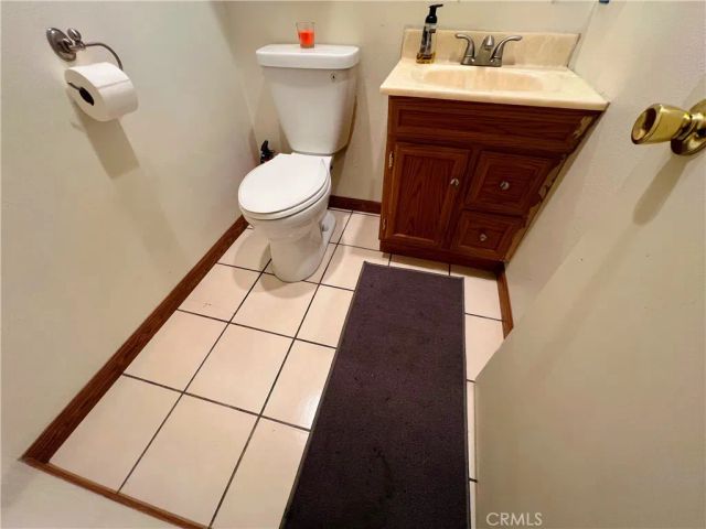 13666 Red Hill 63, Tustin, CA 92780