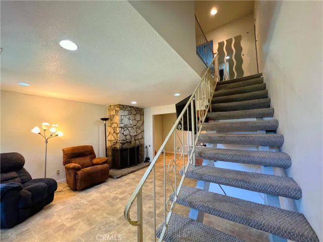 13666 Red Hill 63, Tustin, CA 92780