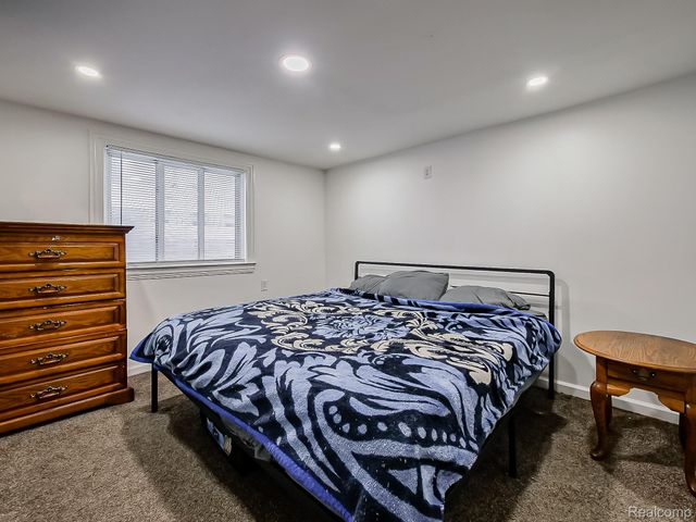 1784 Anne Avenue, Lincoln Park, MI 48146