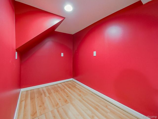 1784 Anne Avenue, Lincoln Park, MI 48146