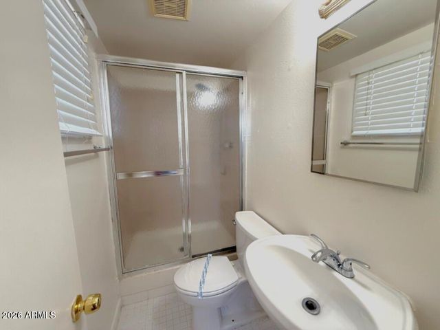 3826 E EUGIE Avenue, Phoenix, AZ 85032