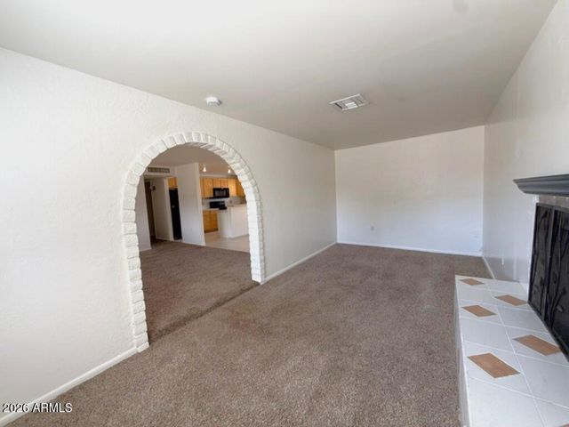3826 E EUGIE Avenue, Phoenix, AZ 85032