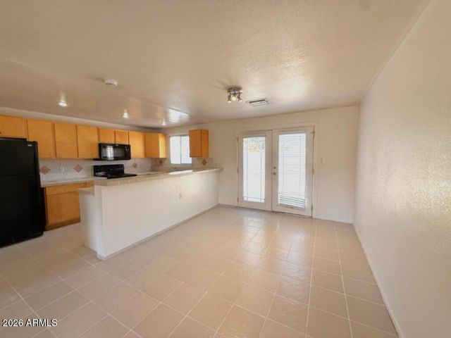 3826 E EUGIE Avenue, Phoenix, AZ 85032