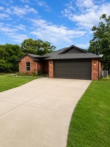 649 Franklin Street, Jones, OK 73049