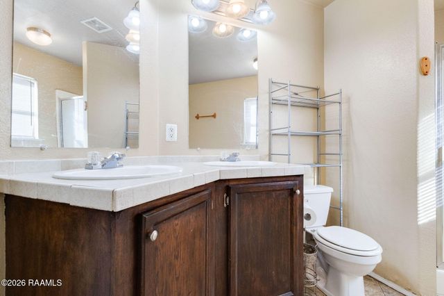 245 Secretariat Lane, Rayne, LA 70578