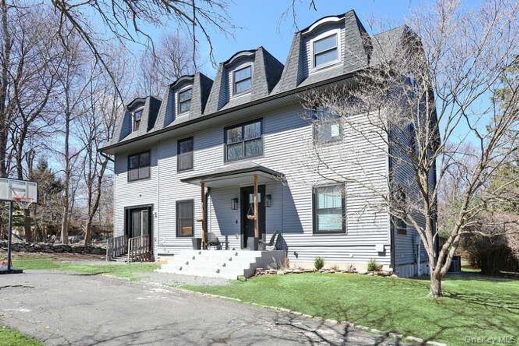 247 Cherry Lane 114, Suffern, NY 10901