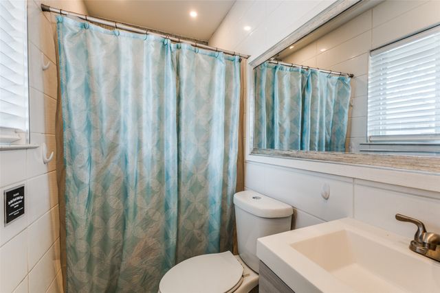 614 Melrose Drive, Richardson, TX 75080