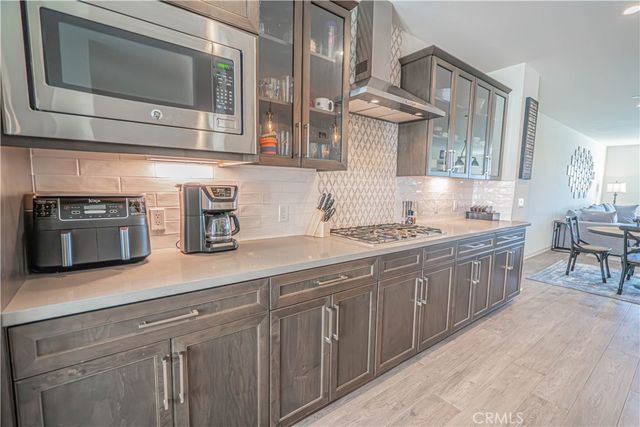 4060 Tradewinds Drive, Oxnard, CA 93035