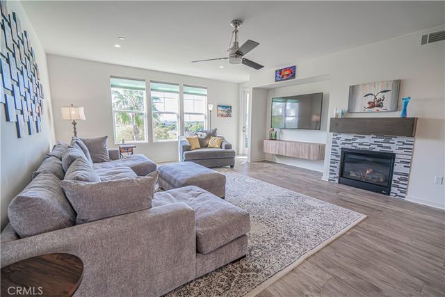 4060 Tradewinds Drive, Oxnard, CA 93035