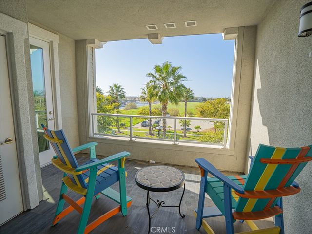 4060 Tradewinds Drive, Oxnard, CA 93035