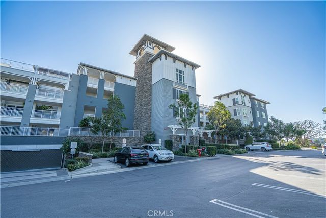 4060 Tradewinds Drive, Oxnard, CA 93035