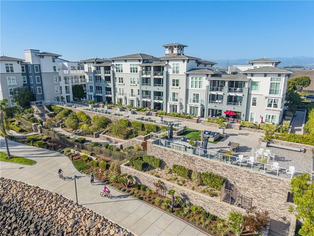 4060 Tradewinds Drive, Oxnard, CA 93035