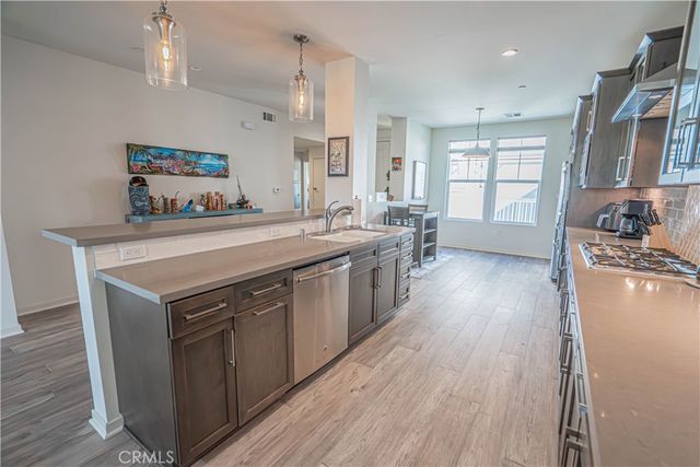 4060 Tradewinds Drive, Oxnard, CA 93035