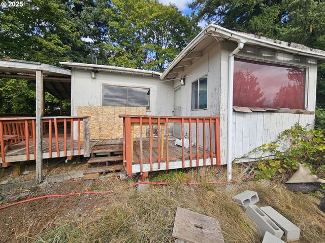 8105 Se 282ND Ave, Gresham, OR 97080