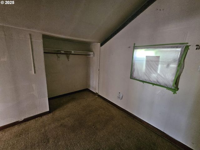 8105 Se 282ND Ave, Gresham, OR 97080