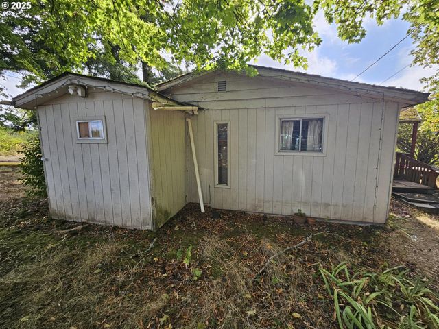 8105 Se 282ND Ave, Gresham, OR 97080