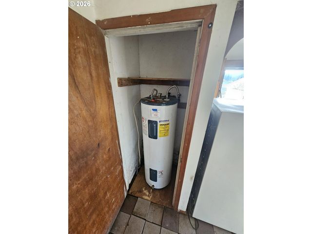 8105 Se 282ND Ave, Gresham, OR 97080