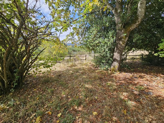 8105 Se 282ND Ave, Gresham, OR 97080