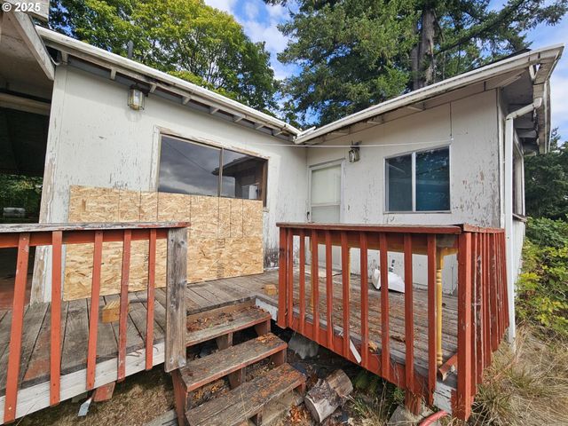 8105 Se 282ND Ave, Gresham, OR 97080