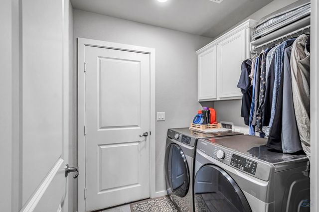 2306 Husk St, Midland, TX 79705