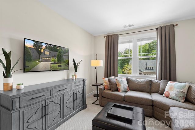 445 Sandbar Point, Clover, SC 29710