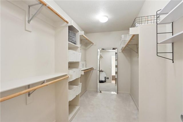 101 NE Misty Meadow Lane, Lee's Summit, MO 64064