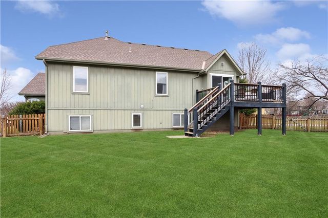 101 NE Misty Meadow Lane, Lee's Summit, MO 64064