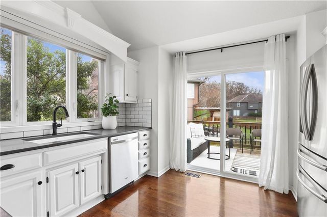 101 NE Misty Meadow Lane, Lee's Summit, MO 64064