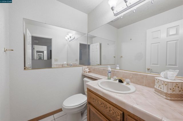 2008 Windward Pt, Discovery Bay, CA 94505