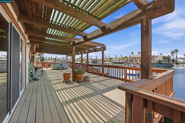 2008 Windward Pt, Discovery Bay, CA 94505