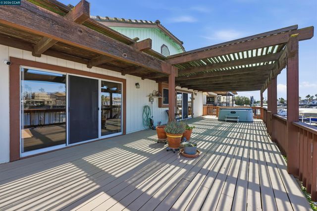 2008 Windward Pt, Discovery Bay, CA 94505