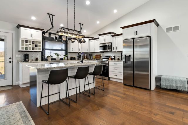 179 Clear Lake Drive, Somerset, KY 42503