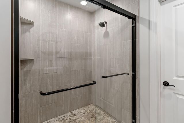 179 Clear Lake Drive, Somerset, KY 42503