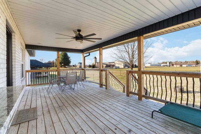 179 Clear Lake Drive, Somerset, KY 42503