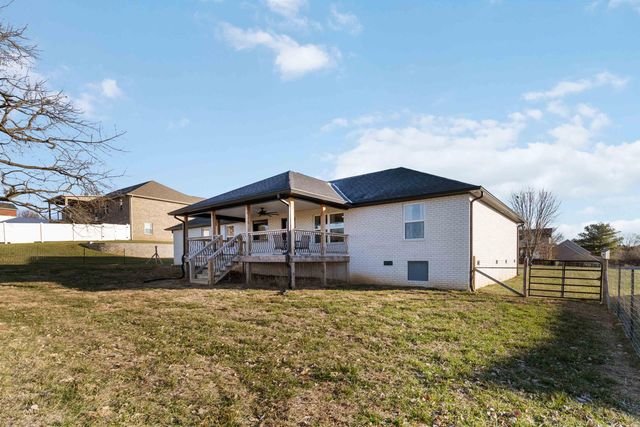 179 Clear Lake Drive, Somerset, KY 42503
