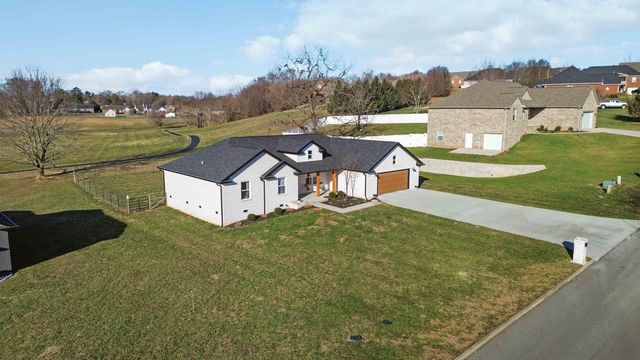 179 Clear Lake Drive, Somerset, KY 42503