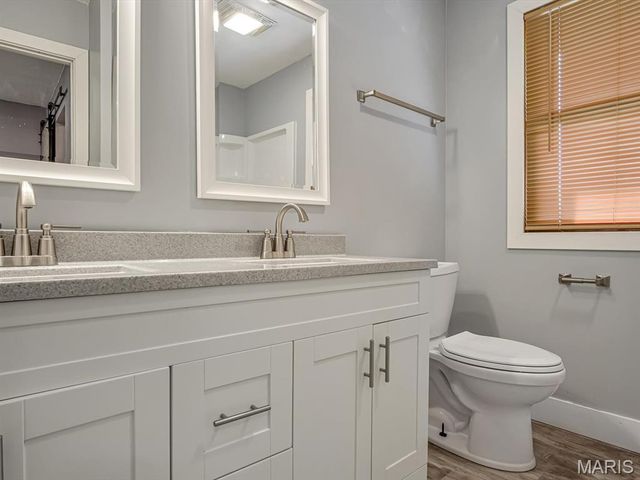 607 Buckingham Drive, Troy, IL 62294