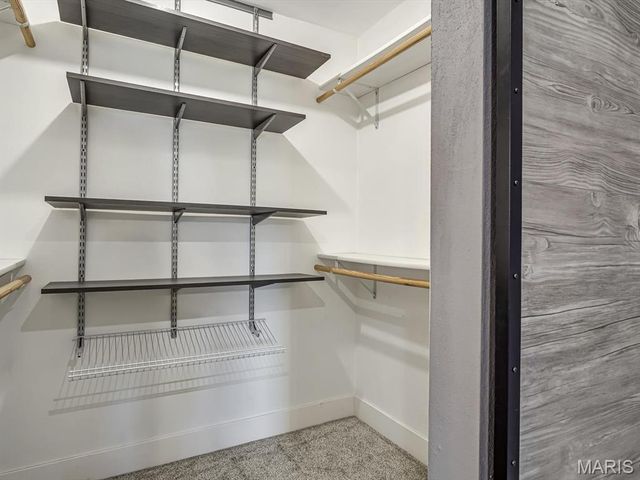 607 Buckingham Drive, Troy, IL 62294