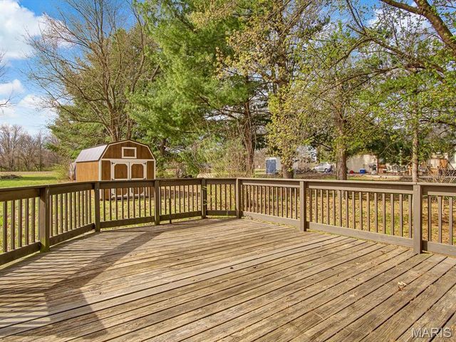 607 Buckingham Drive, Troy, IL 62294