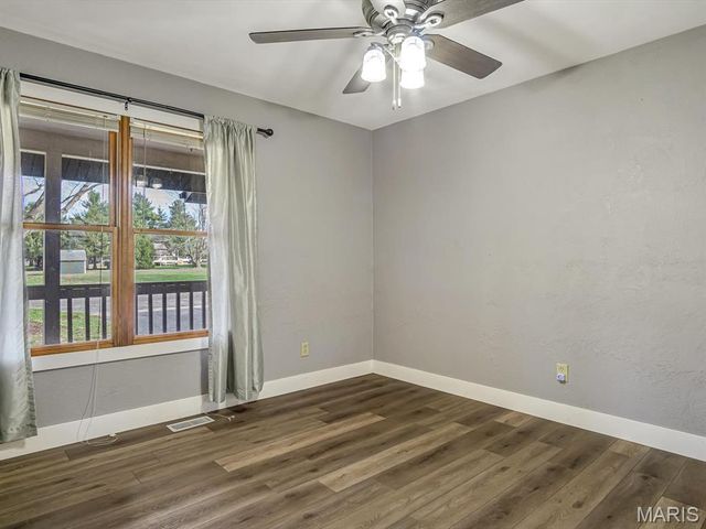 607 Buckingham Drive, Troy, IL 62294