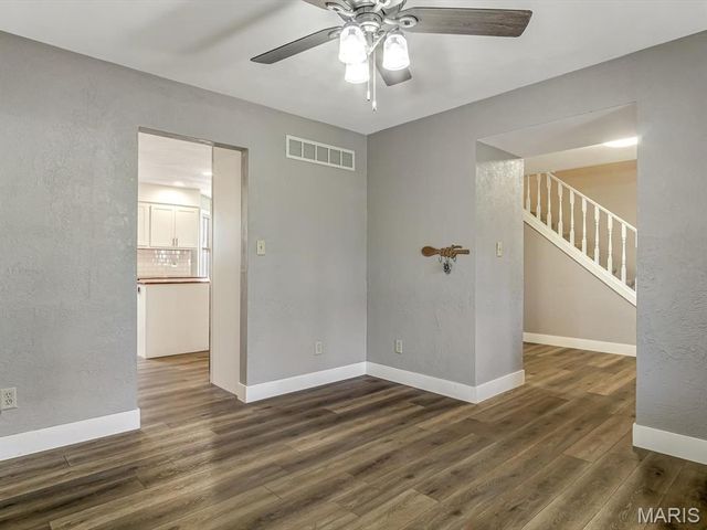 607 Buckingham Drive, Troy, IL 62294